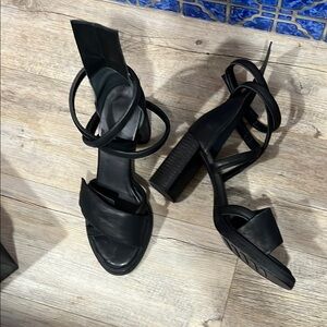 Gorgeous Puro Secret Sandals